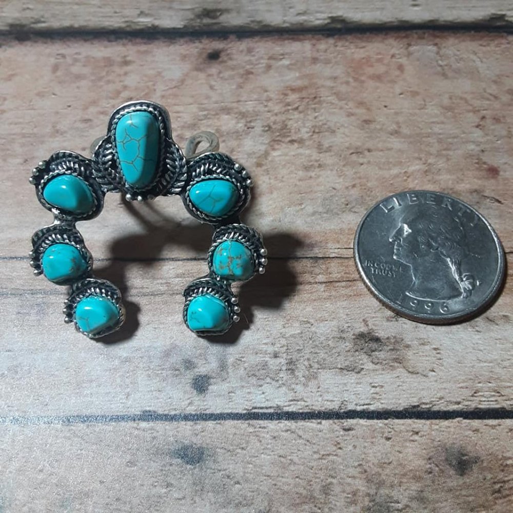 Western Style Squash Blossom Natural Stone Ring - Picture 2 of 3